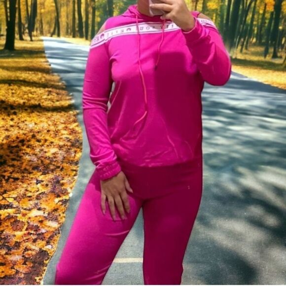 GRITTY SOUL Pretty In Pink Open Shoulder Tracksuit - Picture 3 of 6